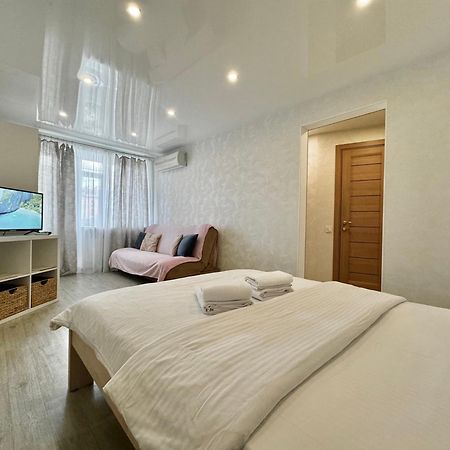 Apartpoltava Світлі Та Затишні Апартаменти В Скандинавському Стилі Центр Банківський Чек Exteriör bild